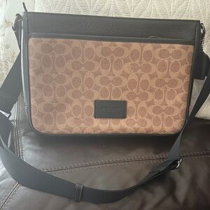 Coach Tan Signature Canvas Shoulder Messenger with Black Trim